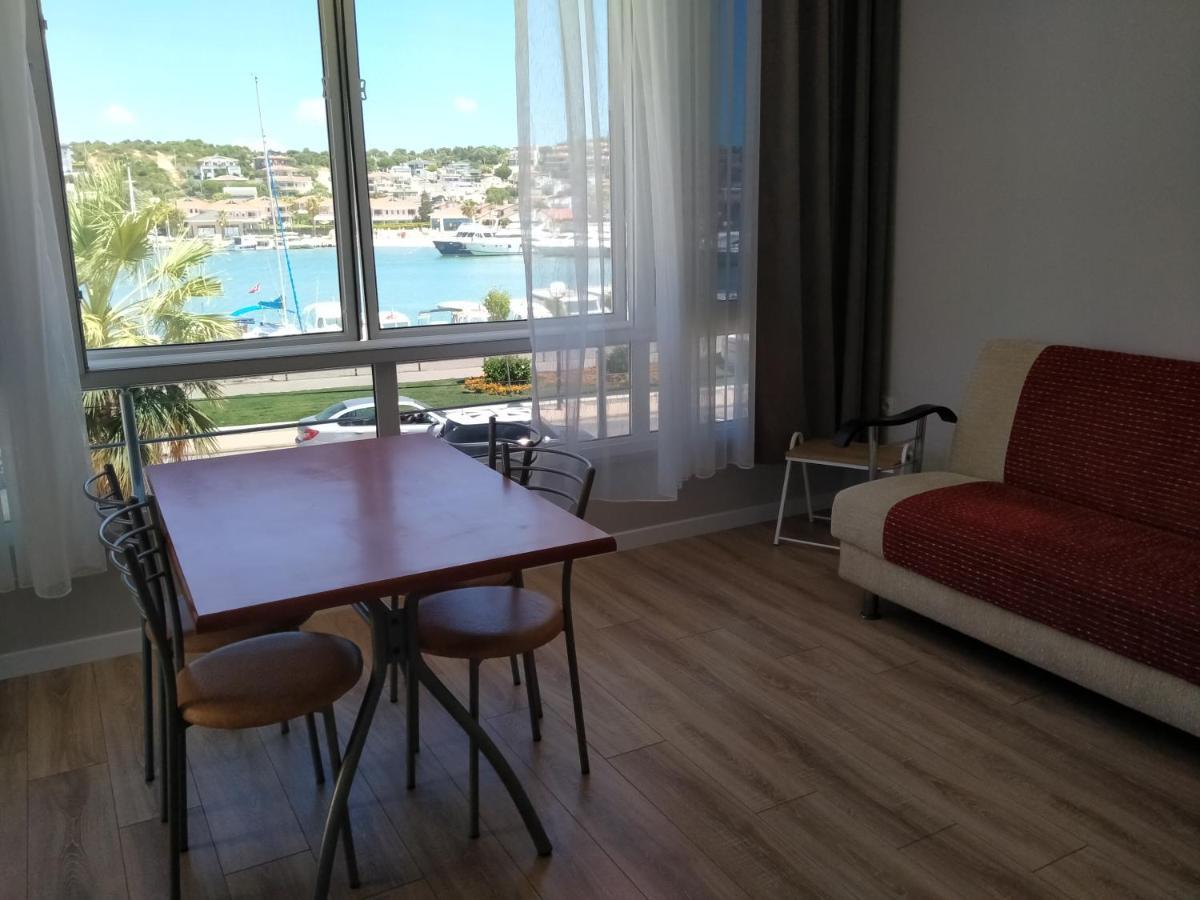 Venues Park Apart Suites Çeşme Exteriör bild
